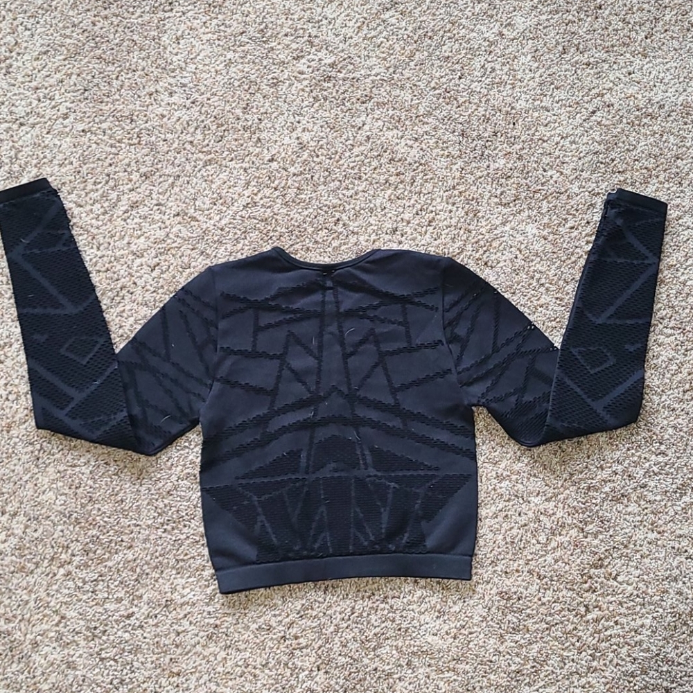 Fabletics Mesh Crop Top - Picture 4 of 4